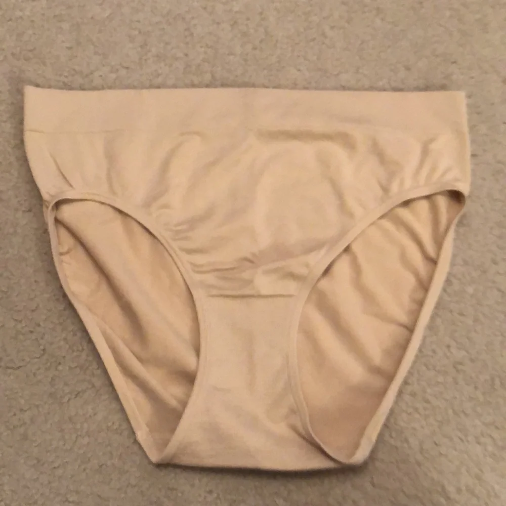 Bundle - 2 pair size 7 Jockey brief cut underwear - Picture 5 of 7